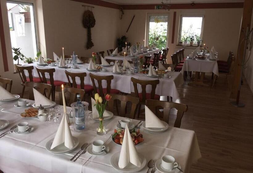 Pension Zum Lindeneck