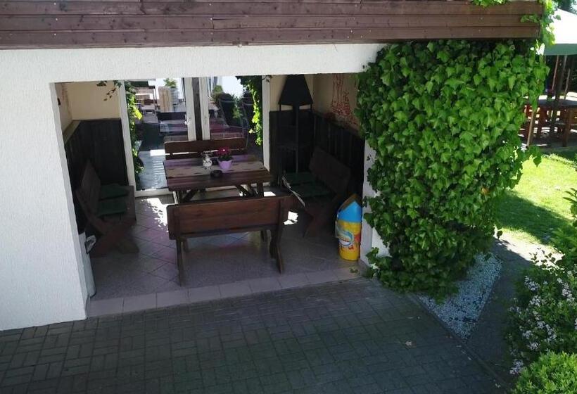 Pension Zum Lindeneck