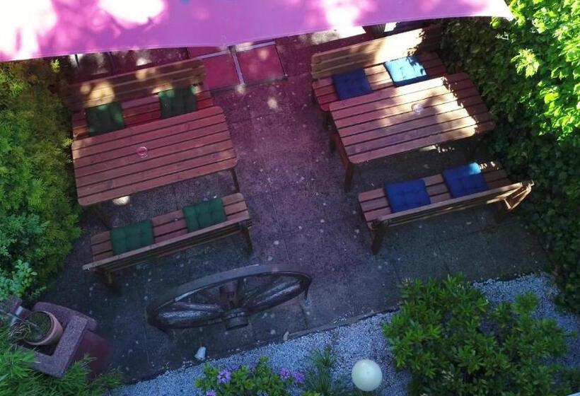 Pension Zum Lindeneck