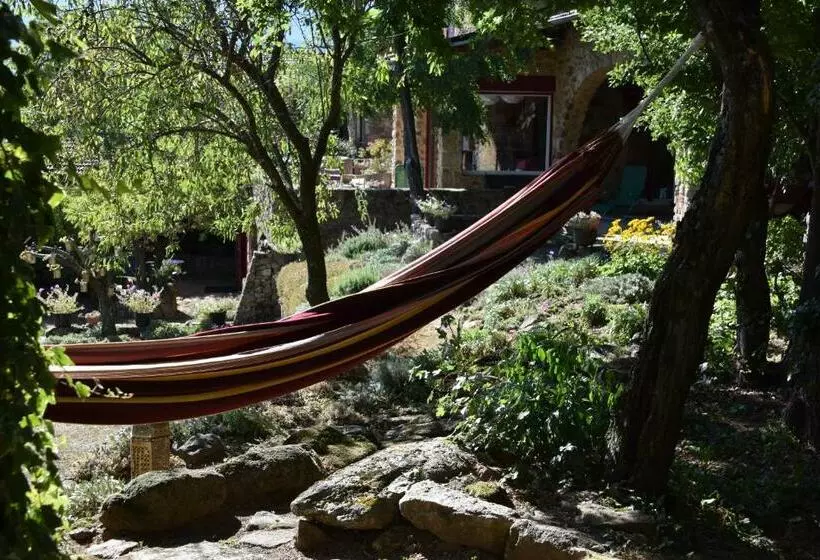 Aamiaismajoitus (B&B) Chambre D Hôtes De Thorée