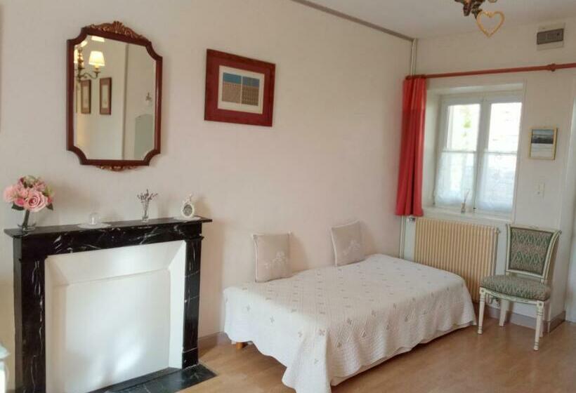 Bed and Breakfast Maison Des Forges