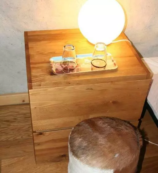 تختخواب و صبحانه Nid Douillet