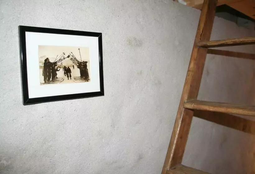 تختخواب و صبحانه Nid Douillet