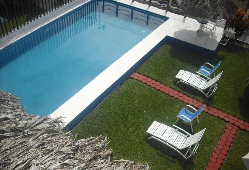 فندق Villas Del Rey