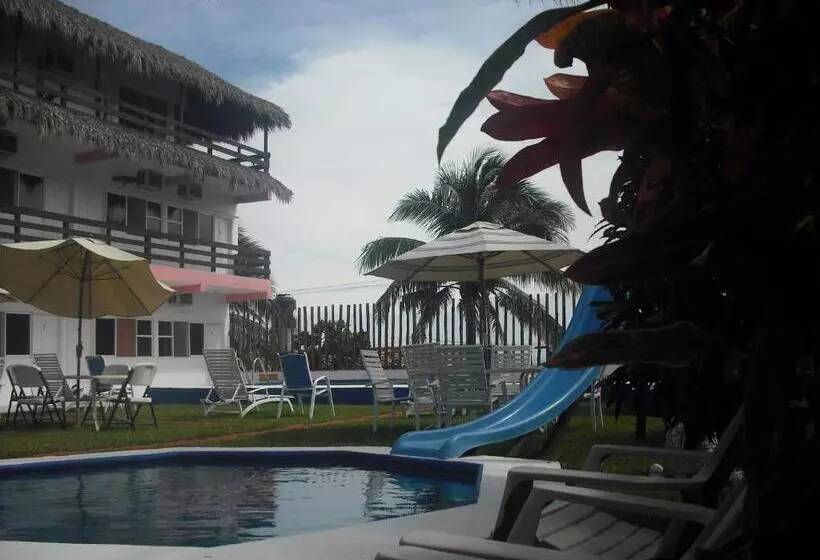 Hotelli Villas Del Rey