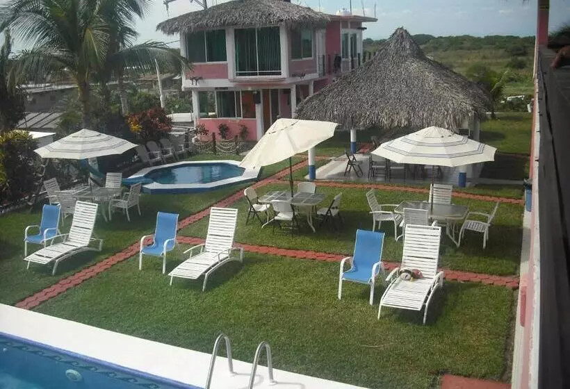 Hotelli Villas Del Rey