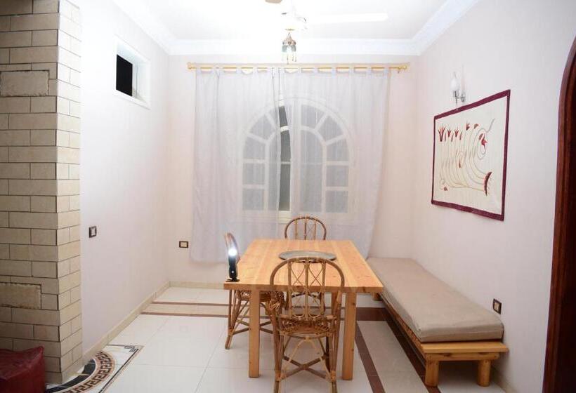 پانسیون Comfy Apartments In Harmony House Nile View