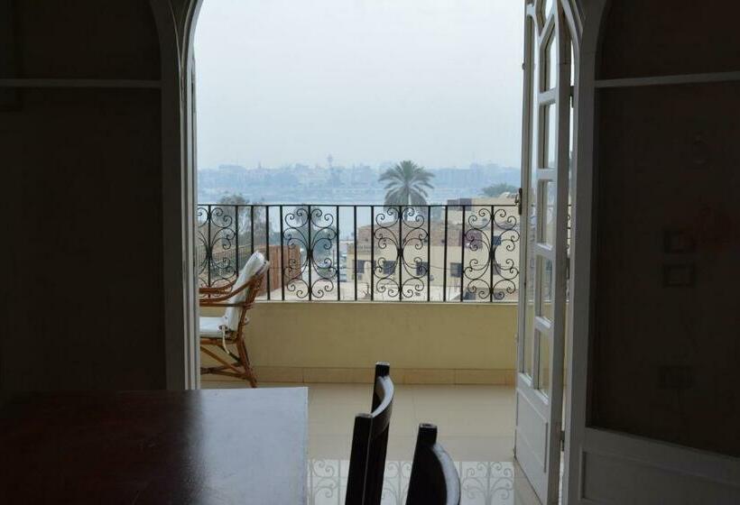 پانسیون Comfy Apartments In Harmony House Nile View