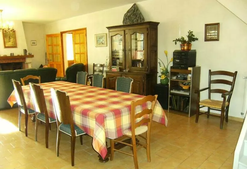 Majatalo Gîte Et Chambres D Hôtes Le Mercoire