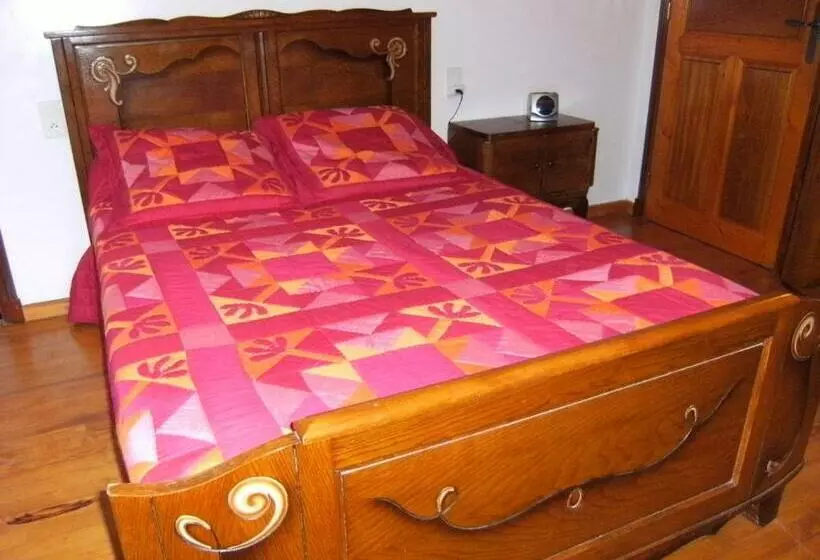 Majatalo Gîte Et Chambres D Hôtes Le Mercoire