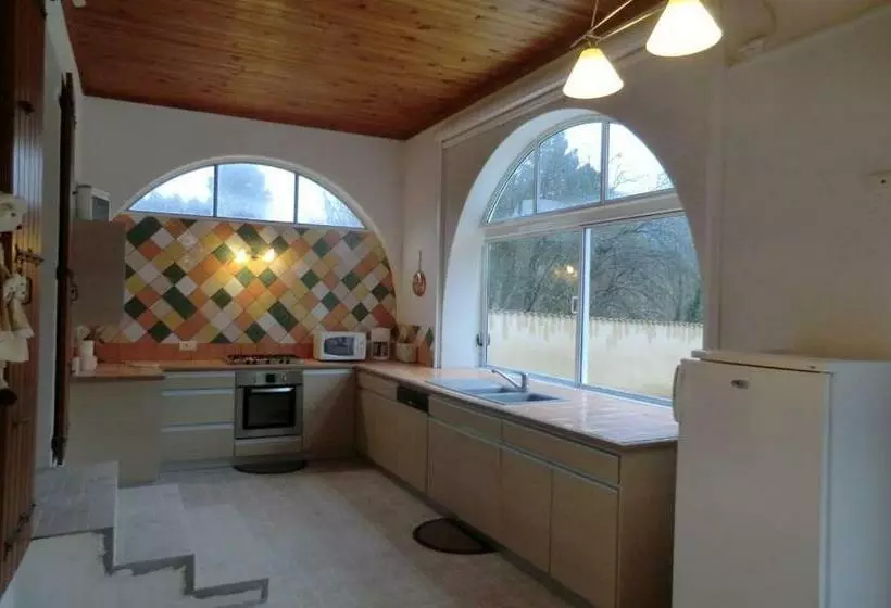 Majatalo Gîte Et Chambres D Hôtes Le Mercoire