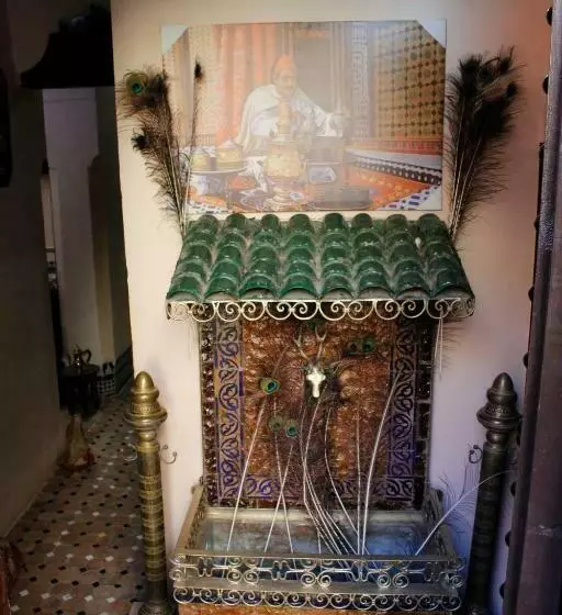 پانسیون Riad Yanis