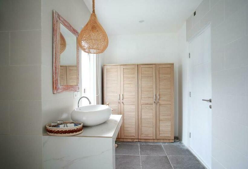 Panzió Vanilla Suite Jimbaran