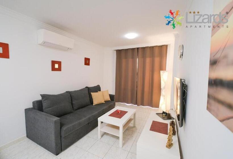 7lizards Ocean View Apartments