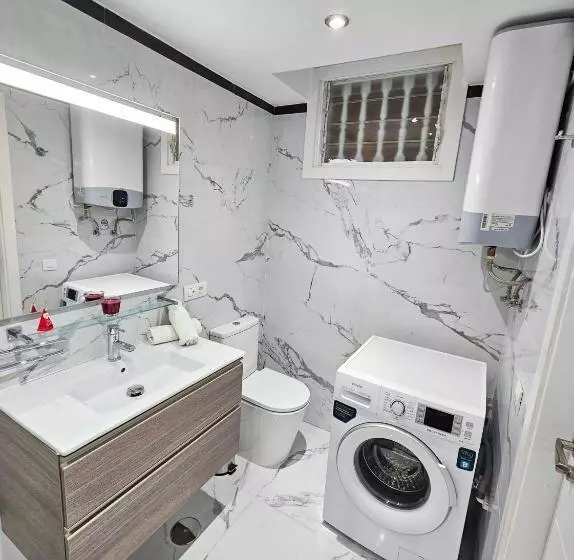 7lizards   Ocean View Apartments