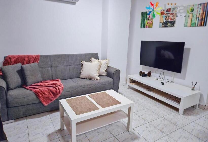 7lizards Ocean View Apartments