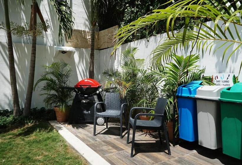 Hostel Red Panda Hostal