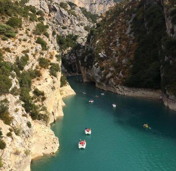 צימר L  Esmerand