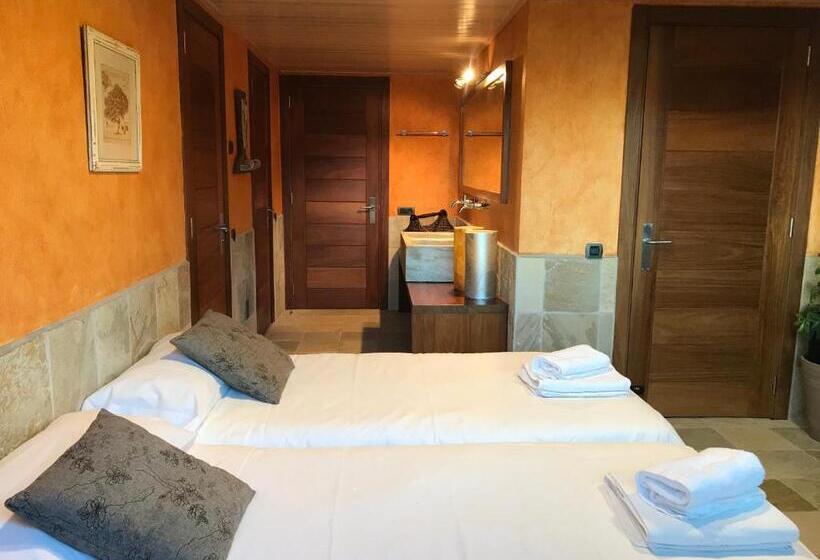 Bed and Breakfast Serrat Del Vent   Adults Only