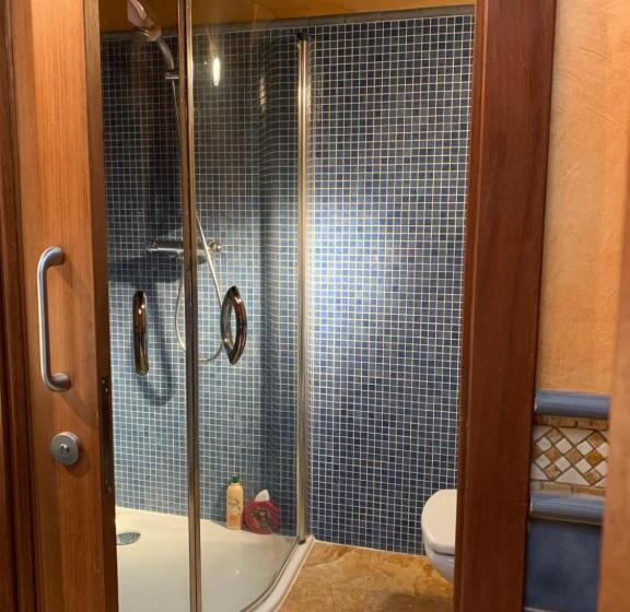 Bed and Breakfast Serrat Del Vent   Adults Only