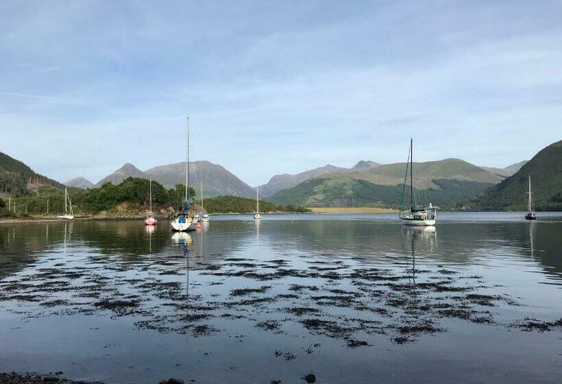 צימר The Woolly Rock