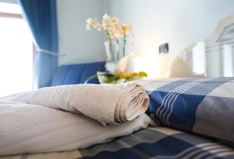 فندق Agriturismo La Preara