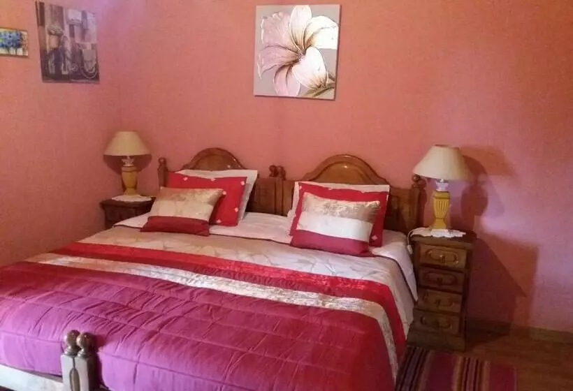 ペンション Gite Cantinho Davo