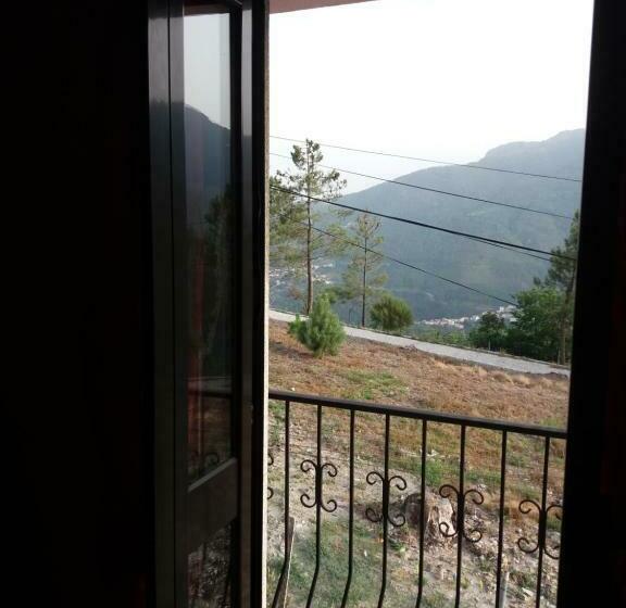 پانسیون Gite Cantinho Davo