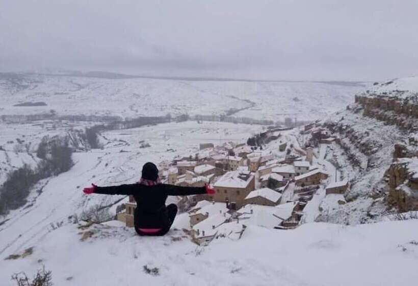 بنسيون Hostal Paquita