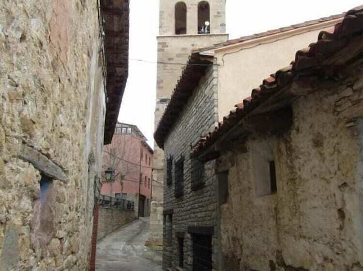 بنسيون Hostal Paquita