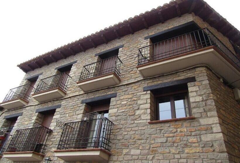 بنسيون Hostal Paquita