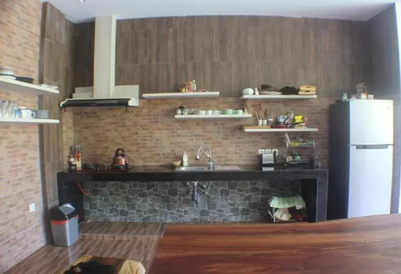 پانسیون Indah Bali Guesthouse