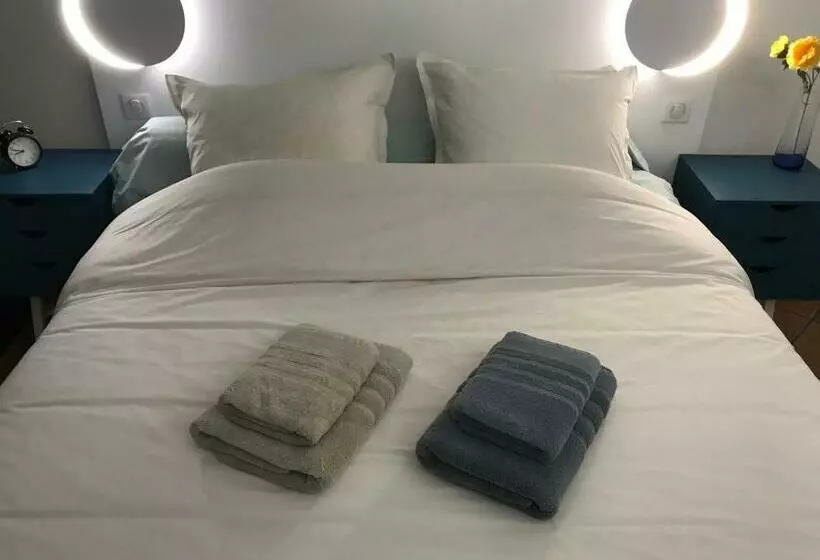 ペンション Le Rez De Jardin