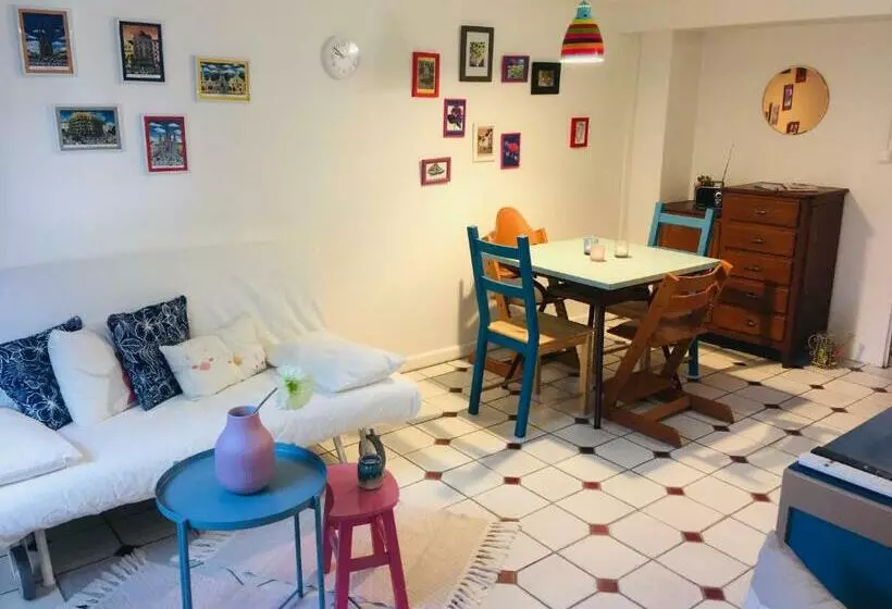 ペンション Le Rez De Jardin