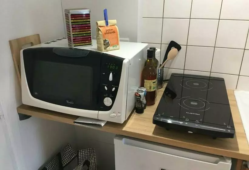 ペンション Le Rez De Jardin