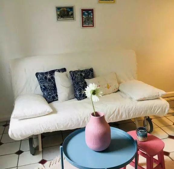 ペンション Le Rez De Jardin