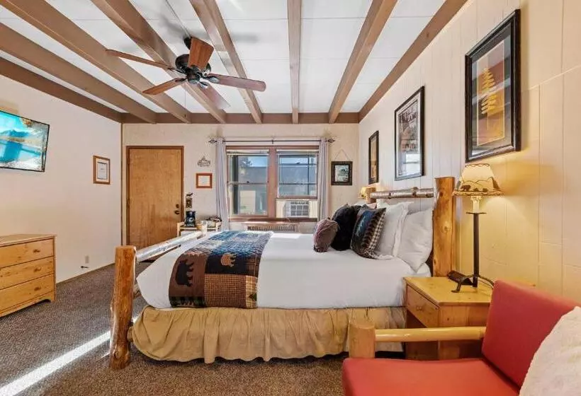 Retkeilymaja Mother Nature S Inn