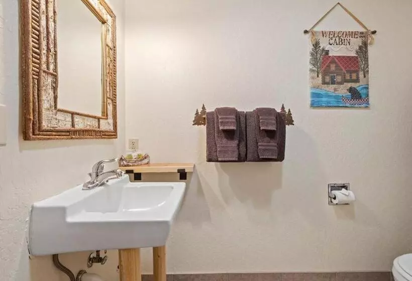 Retkeilymaja Mother Nature S Inn