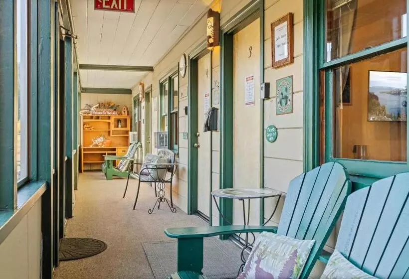 Retkeilymaja Mother Nature S Inn