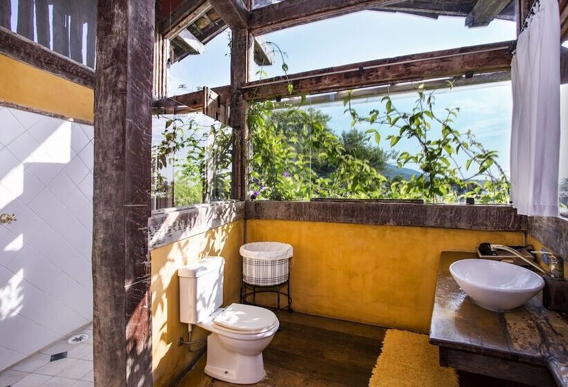 הוסטל Villa Galiileu Ilhabela