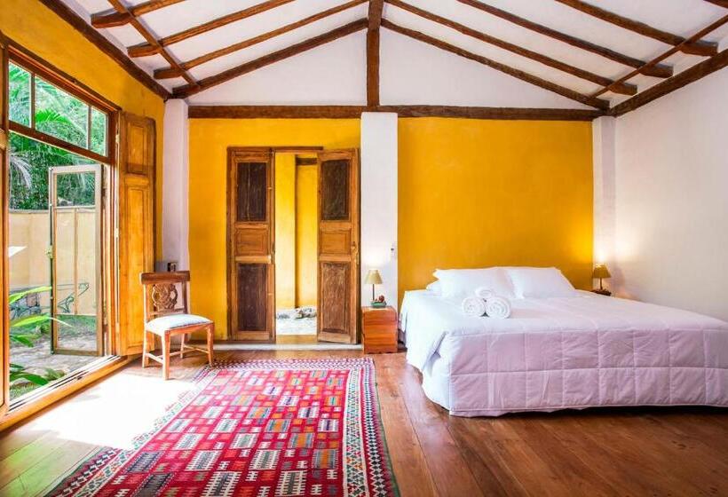 הוסטל Villa Galiileu Ilhabela