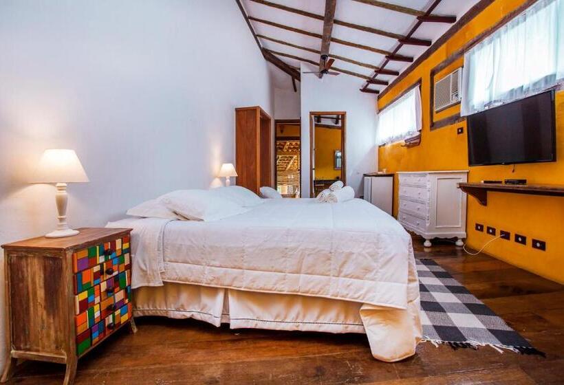 הוסטל Villa Galiileu Ilhabela