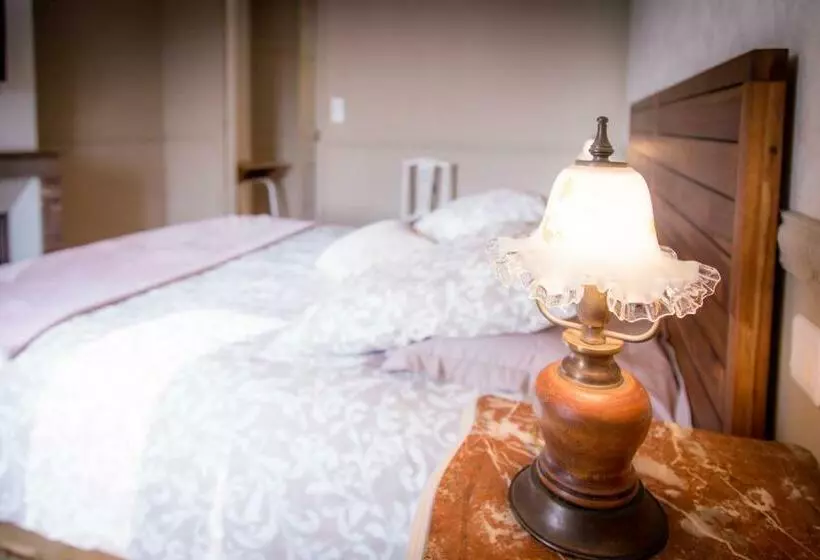 ベッドアンドブレックファースト Domaine La Garence