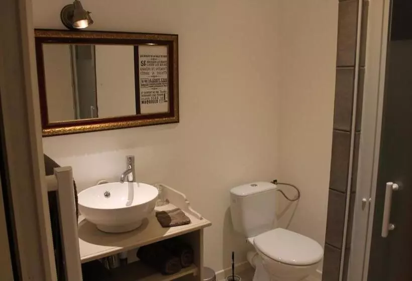 ベッドアンドブレックファースト Domaine La Garence