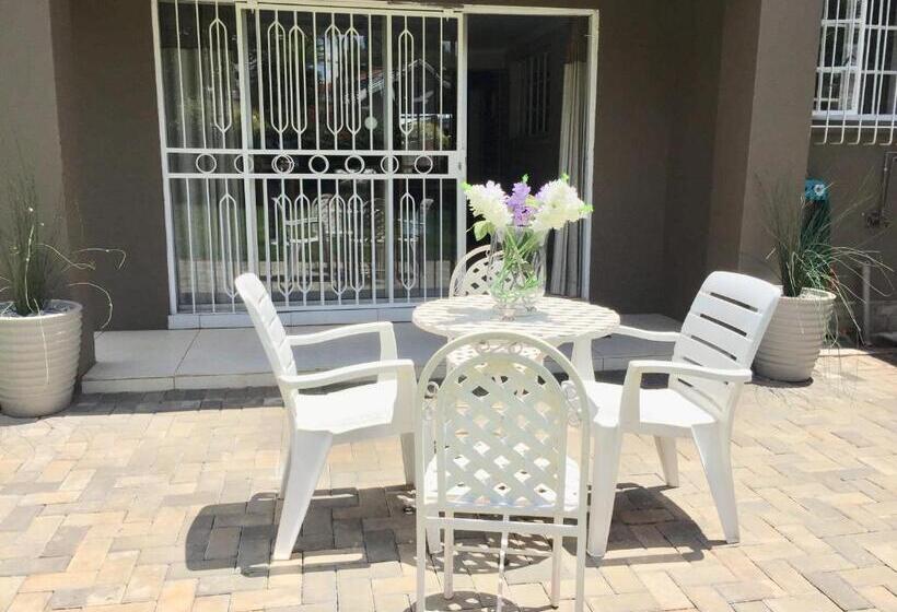 پانسیون African Kingdom Guest House