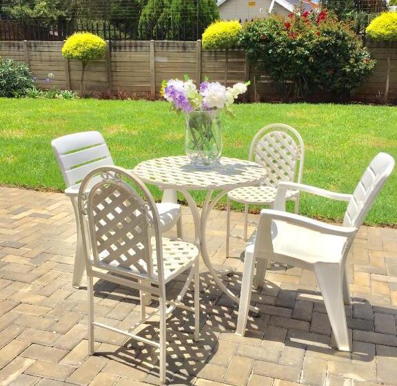 پانسیون African Kingdom Guest House