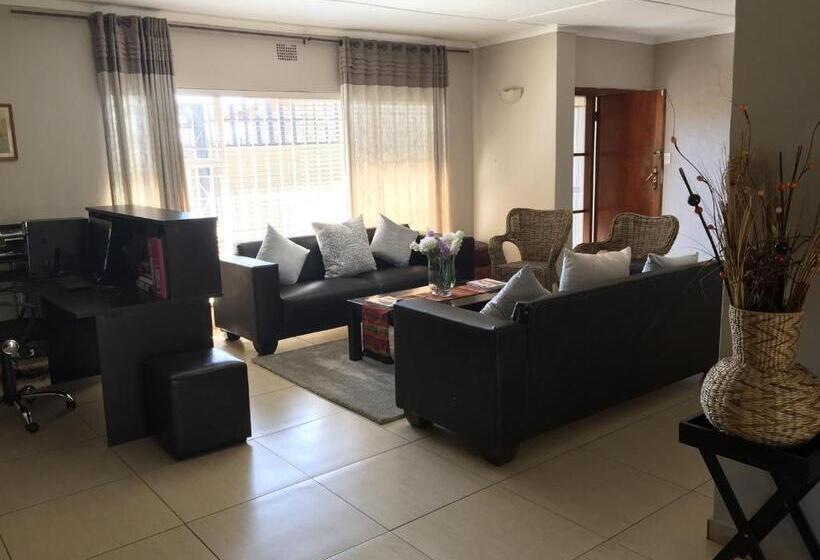 پانسیون African Kingdom Guest House