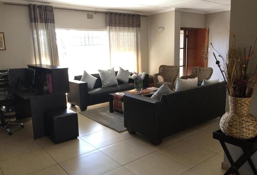 پانسیون African Kingdom Guest House