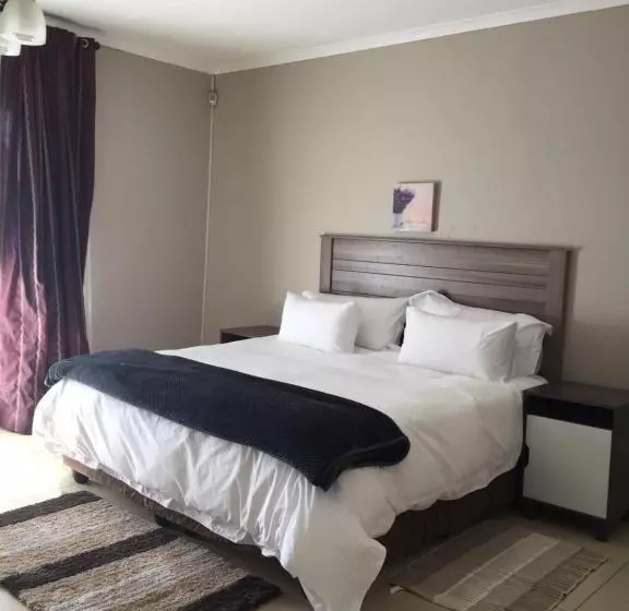 ペンション African Kingdom Guest House