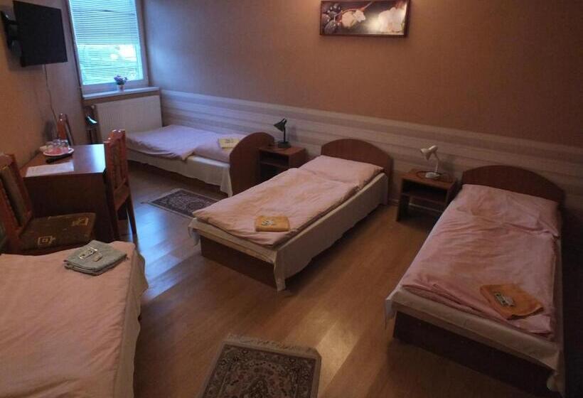 Пансион Fan Fan Penzión